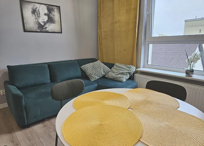 Urban Jungle - Grey Apartment